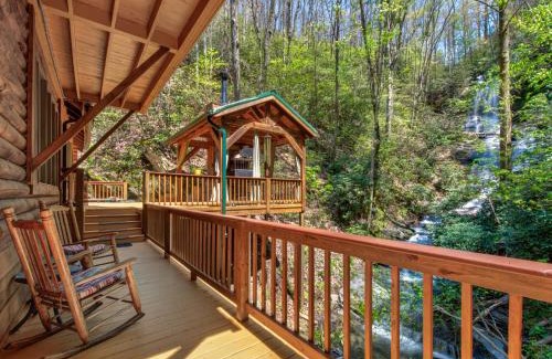 Cosby House | Black Bear Lodge