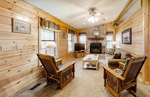 Wears Valley House | Black Bear Ridge Cabin