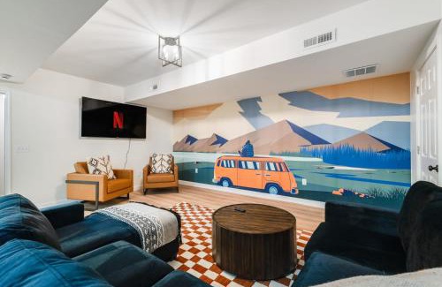 Massanutten House | Black Bear Ridge Luxe Cabin W Views & Hot Tub