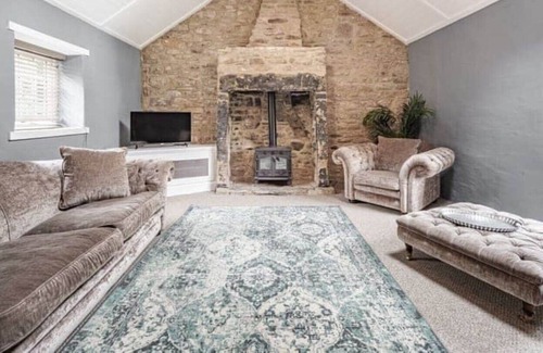 Rowlands Gill Cottage | Black Bee Cottage at Steelclose Mill