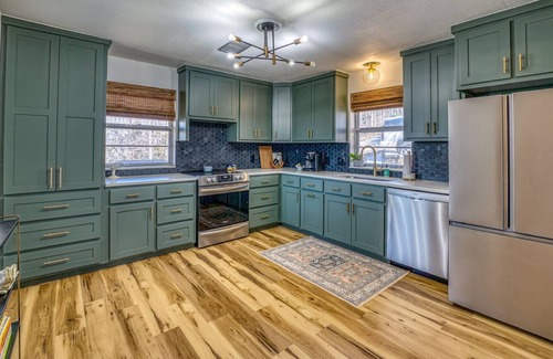 Marble Falls Cabin | Black Buffalo Cabin nestled in the Ozark Mountains minutes from Buffalo River