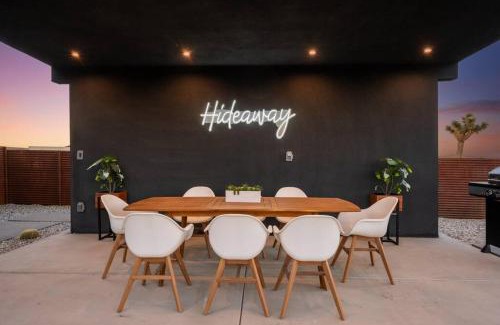 Joshua Tree House | Black C House