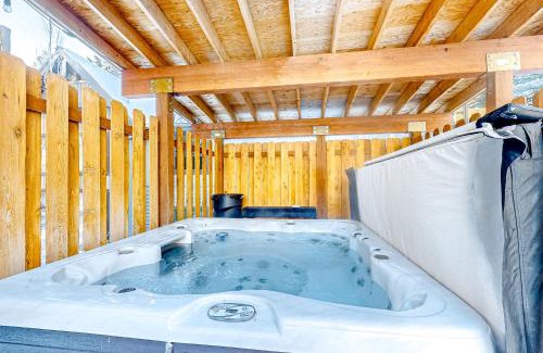 Whitefish Apartment | Black Diamond #2B