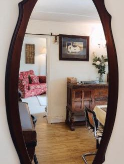 Eastgate House | Black Dog House