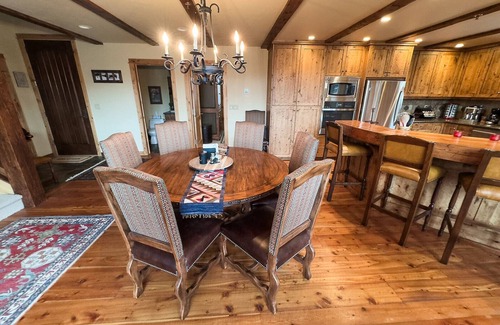Big Horn Condo | Black Eagle Lodge Luxury, Ski in/Out, Amazing Views!