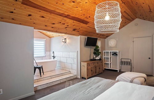 Rapid City Bed & Breakfast | Black Forest Inn Bed & Breakfast