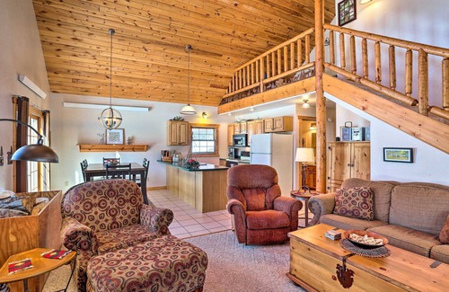 Lead Cabin | Black Hills Cabin ~ 2 Mi to Terry Peak!