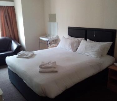 Scarborough City Centre Hotel | Black Lion