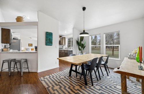 McCall House | Black Moose - Pet friendly - Trailer parking - Wood stove - Single level