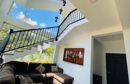 Dambulla Hotel | Black Mustang Hotel