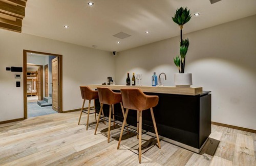 Les Tines Ski Chalet | Black Pearl Chalet 5*