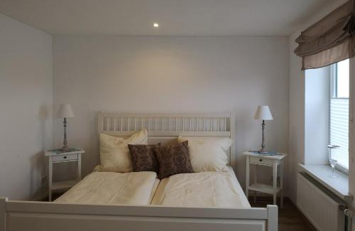 Schonberger Strand Apartment | Black Pearl