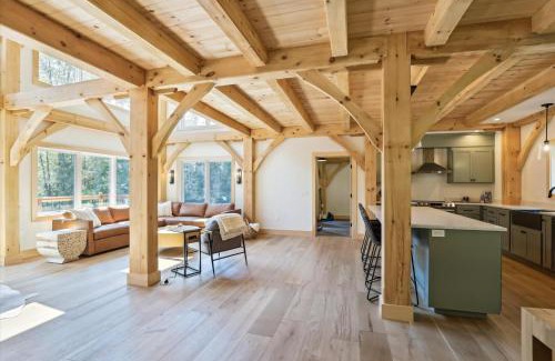 Stowe Area House | Black Rock Lodge