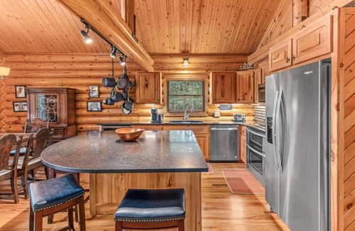 Minong House | Black Squirrel Retreat