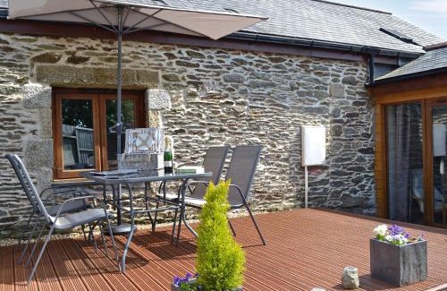 Maenporth House | Black Thorn Cottage