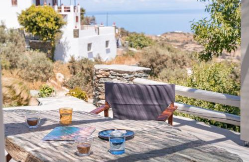 Apollonia Villa | Black Tower Villa