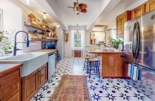 Mount Marion House | Black Walnut Farm: 1700s Farmhouse on 34 acres, Antique Lover's Dream