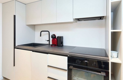 Pile Apartment | Black Water Bay house