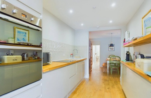 Bembridge Ski Chalet | Blackberry Cottage