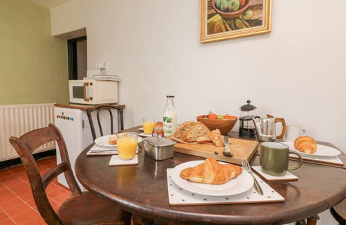 Westleigh Cottage | Blackbird Cottage