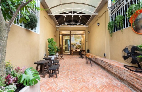 Da Kao Hotel | Blackpink Balcony Homestay-Chill & Romantic Saigon Apt in Central