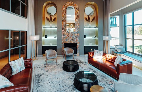 Newcastle Hotel | Blackrock Hotel