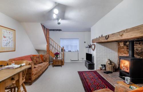 Buxton House | Blacksmiths Cottage - Buxton Norfolk