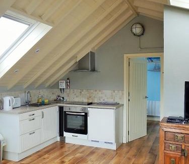 Dartmouth Apartment | Blacksmiths
