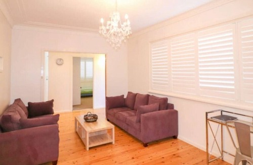 Blacksmiths House | Blacksmiths Sea Breeze-pool and walk to the beach!