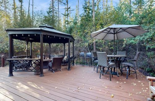 Lakeside House | Blacktail Pines