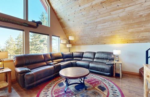 Lakeside House | Blacktail Pines