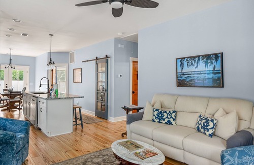 Northwest Quadrant House | Bladen Hideaway - Downtown Southern Charm