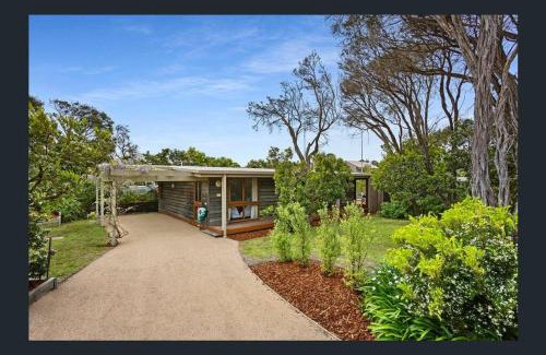 Blairgowrie House | Blairgowrie Back Beach Bungalow