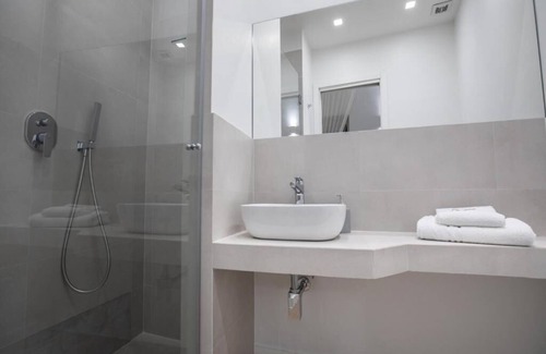 Trani Bed & Breakfast | Blanco B&B