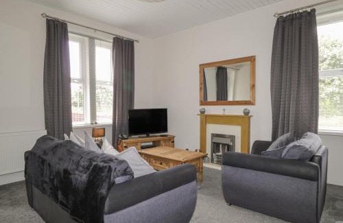 Marybank House | Blantyre Cottage