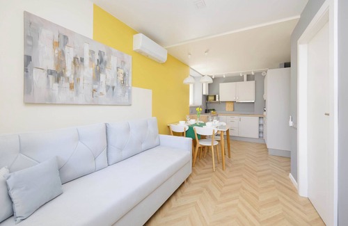 Praga Apartment | Blaszana 1 | Warsaw | Spacious Apartment | Balcony