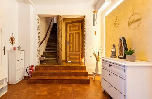 Cecilienkoog Apartment | Blauquarz und Rauchquarz