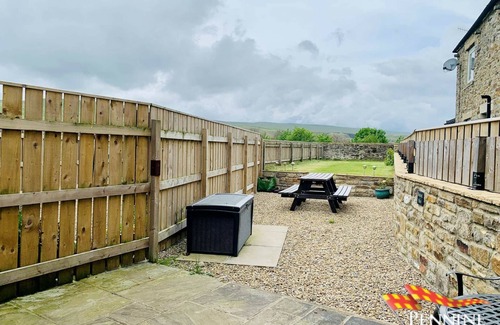 Barnard Castle House | Bleabeck View - Modern House with a View