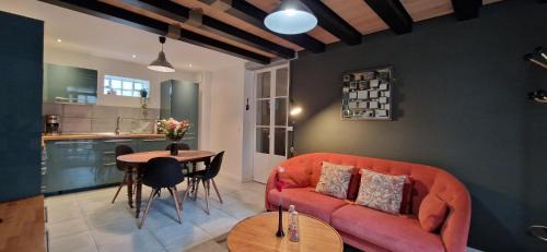 Fontainebleau House | Bleautiful "Aliénor" Charmant appartement avec terrasse
