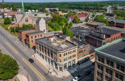 Bangor Apartment | Blend of Charm-Historical Ambiance with Modern Touch