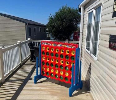 Dogdyke House | Blenheim Hot Tub Lodge