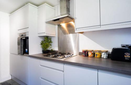 Yaxley House | Blenheim Way