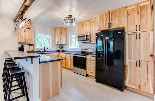 Helmsburg Other | BLESSINGS FARMHOUSE | scenic views. indoor playground. new porch + ADA ramp.