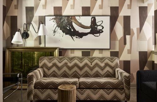 Asheville Hotel | Blind Tiger Asheville