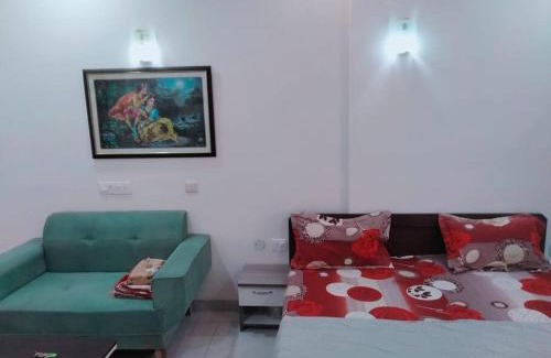 Noida Apartment | Bliss Chalets -Northeye Studio