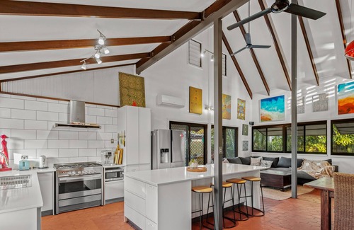 Cable Beach House | Bliss In Broome - Meeting Facilities