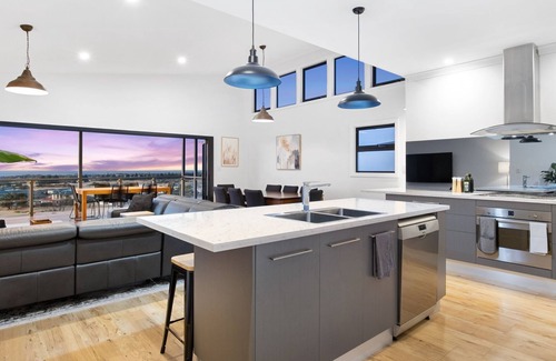 Normanville House | Bliss on Birkdale - 39A Birkdale Street, Normanville