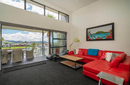 Whitianga Apartment | Bliss Out on The Waterways