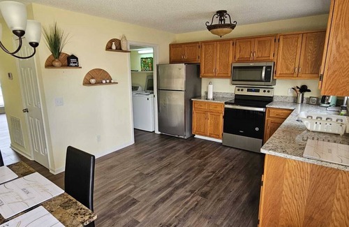 Cartersville Condo | Blissful Abode. Family-sized house.