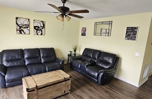 Cartersville Condo | Blissful Abode. Family-sized house.